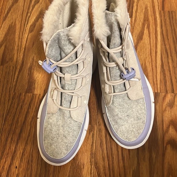 Sorel Explorer boots Insulated waterproof shoes size 7 US NWOT - Picture 10 of 10